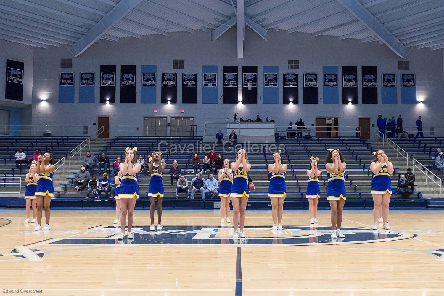 VarLadiesBBvsRiverside 53.jpg